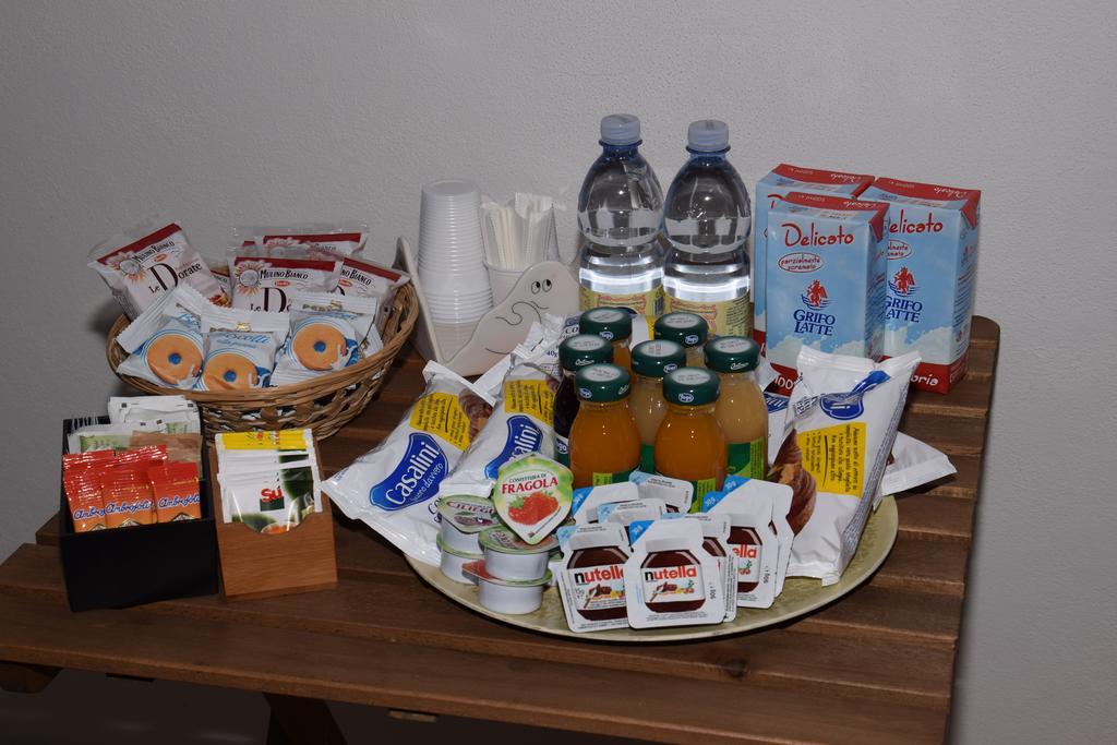 Agriturismo Casale Contessa Montebuono  Kültér fotó
