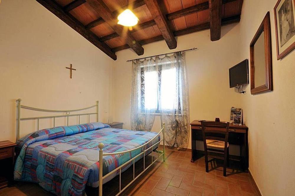 Agriturismo Casale Contessa Montebuono  Kültér fotó
