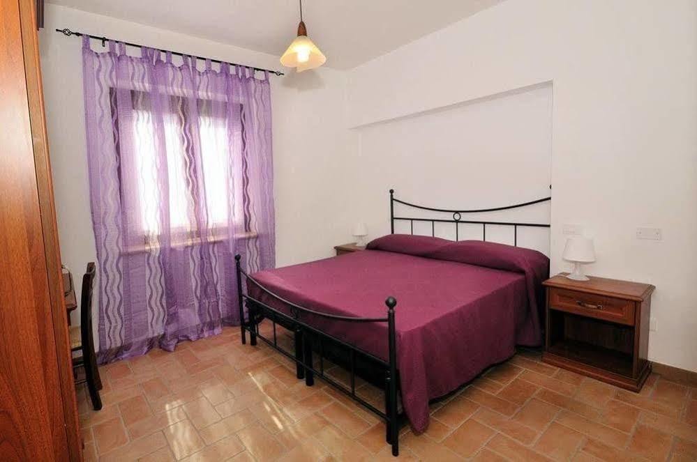 Agriturismo Casale Contessa Montebuono  Kültér fotó